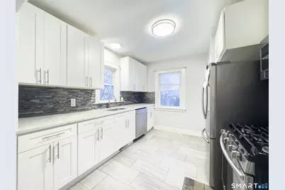 445 Strong Street, East Haven, CT 06512 - Photo 9