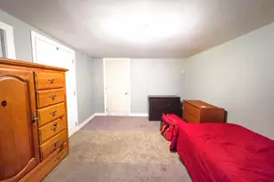 19 Golden Hill Rd, Danbury, CT 06811 - Photo 23