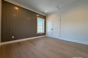 102 Corona Dr, Milford, CT 06460 - Photo 25