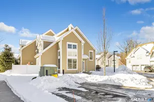 47 Copper Square Dr, Bethel, CT 06801 - Photo 5