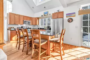 47 Copper Square Dr, Bethel, CT 06801 - Photo 17