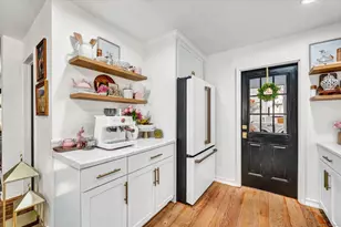 9 Katrina Cir, Bethel, CT 06801 - Photo 11