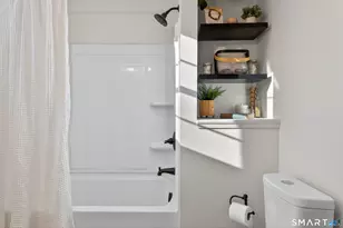 1486 Route 163, Montville, CT 06370 - Photo 23