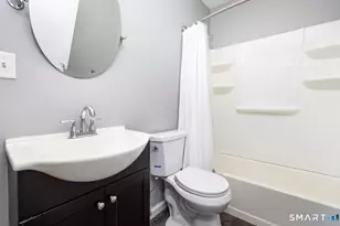 9 Woodland St, Plainville, CT 06062 - Photo 5