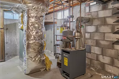 5 Sparkle Street, Enfield, CT 06082 - Photo 35