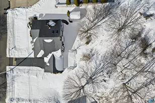 187 Eddon Dr, East Haven, CT 06512 - Photo 3