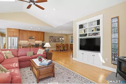 166 East Cotton Hill Road, New Hartford, CT 06057 - Photo 9