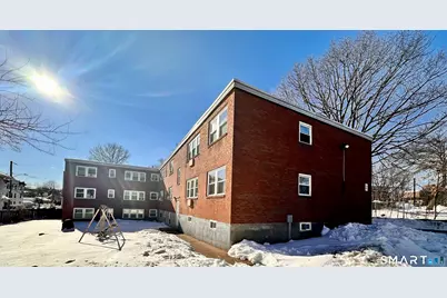 16 Henry Street, Hartford, CT 06114 - Photo 15