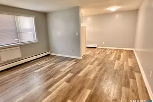 16 Henry St, Hartford, CT 06114 - Photo 5