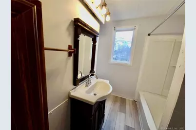 303 Newtown Avenue, Norwalk, CT 06851 - Photo 17