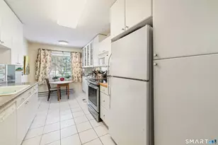 419 Heritage Vlg, Southbury, CT 06488 - Photo 13