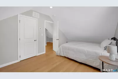 10 Elm Avenue, Enfield, CT 06082 - Photo 17