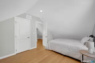 10 Elm Ave, Enfield, CT 06082 - Photo 17