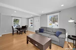 10 Elm Ave, Enfield, CT 06082 - Photo 9