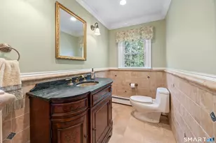 196 Mariomi Rd, New Canaan, CT 06840 - Photo 21