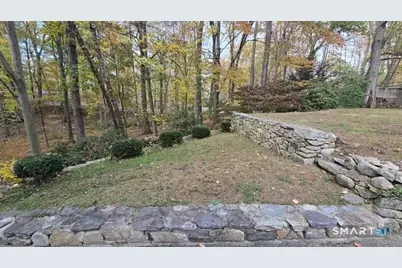 196 Mariomi Road, New Canaan, CT 06840 - Photo 33