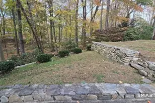 196 Mariomi Rd, New Canaan, CT 06840 - Photo 33