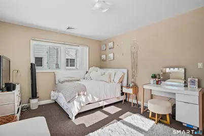 3460 Old Town Road, Bridgeport, CT 06606 - Photo 23