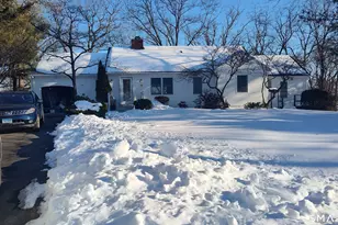 15 Bon Air Ave, Stamford, CT 06907 - Photo 1