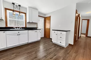 25 Elaine Dr, Seymour, CT 06483 - Photo 9