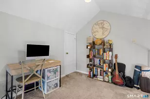 301 Carriage Crossing Ln, Middletown, CT 06457 - Photo 11