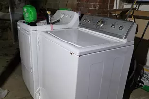 28 Platt St, Waterbury, CT 06704 - Photo 31