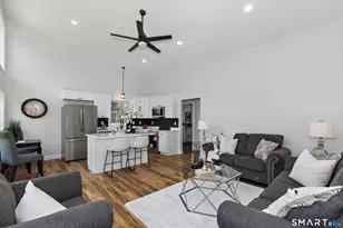 14 Indian Run Dr, Thompson, CT 06277 - Photo 9