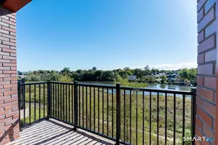 219 Ash Creek Blvd, Fairfield, CT 06824 - Photo 9