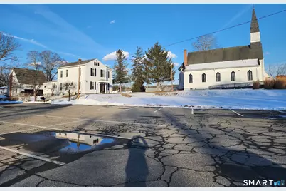 350 Hartford Pike, Killingly, CT 06241 - Photo 31