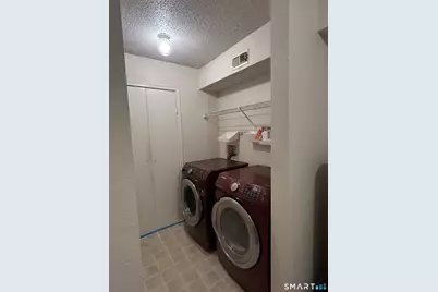 82 Crown Knoll Court #152, Groton, CT 06340 - Photo 9