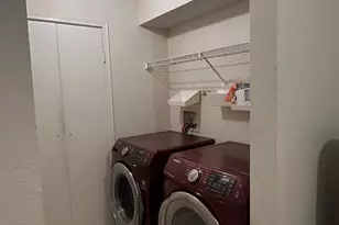 82 Crown Knoll Ct, Groton, CT 06340 - Photo 9