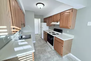 365 Mather St, Hamden, CT 06514 - Photo 11