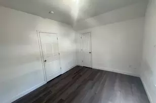 22 Brewster St, Waterbury, CT 06704 - Photo 13