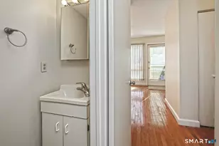 1423 Quinnipiac Ave, New Haven, CT 06513 - Photo 11