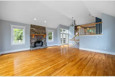 29 Candlewood Common, New Milford, CT 06776 - Photo 15