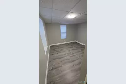 209 Laurel Hill Avenue #2, Norwich, CT 06360 - Photo 9