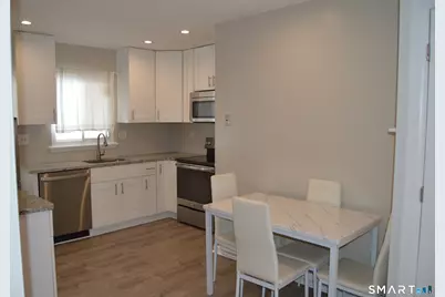 1660 Farmington Avenue #4, Farmington, CT 06085 - Photo 3