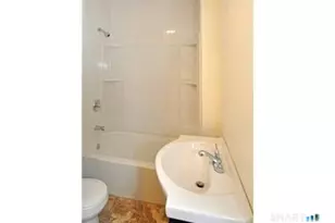 148 Alfred St, Bridgeport, CT 06605 - Photo 19