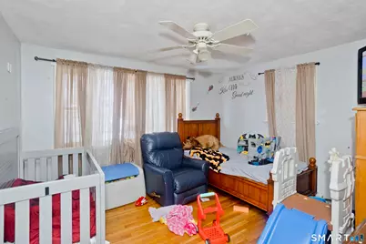 4 Sky Street, Enfield, CT 06082 - Photo 17