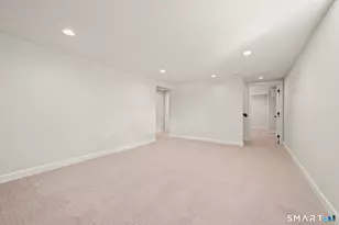 196 Brace Rd, West Hartford, CT 06107 - Photo 31