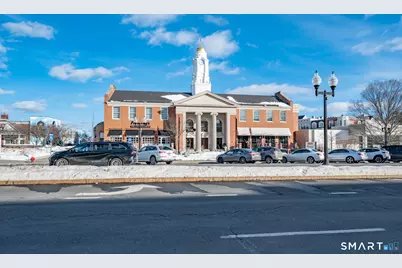 196 Brace Road, West Hartford, CT 06107 - Photo 39