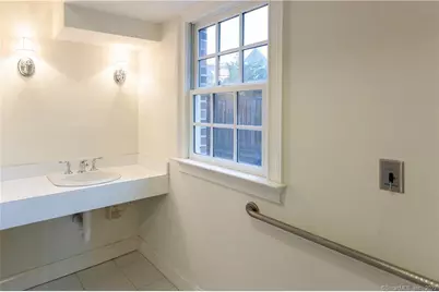 51 Sherman Street West #51, Fairfield, CT 06824 - Photo 5