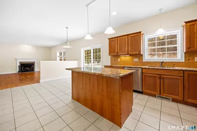 11 Nature Trail, Hamden, CT 06518 - Photo 13