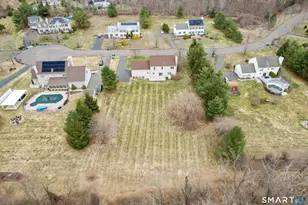 11 Nature Trail, Hamden, CT 06518 - Photo 5