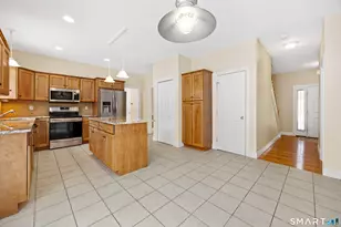 11 Nature Trail, Hamden, CT 06518 - Photo 7