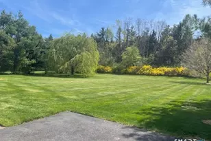 11 Nature Trail, Hamden, CT 06518 - Photo 27