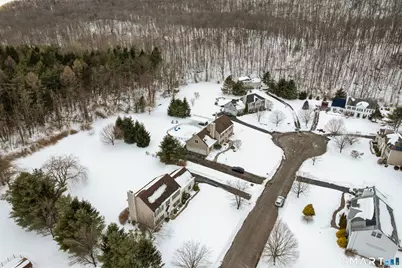 11 Nature Trail, Hamden, CT 06518 - Photo 3