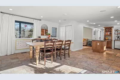 7 Greenwood Circle, East Lyme, CT 06333 - Photo 7