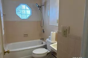 68 South St, West Haven, CT 06516 - Photo 15