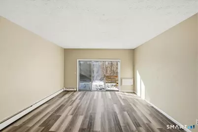 107 Woodland Drive #APT B, Montville, CT 06382 - Photo 7